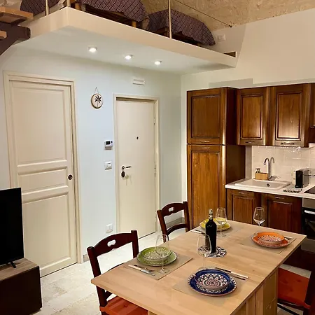 Mar Di Levante Living