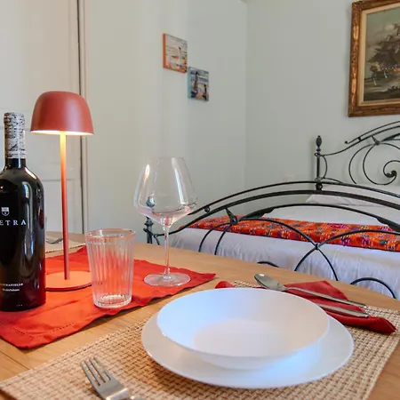 Mar Di Levante Living