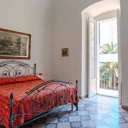 Mar Di Levante Living