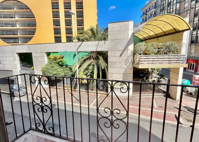 Mar Di Levante Living